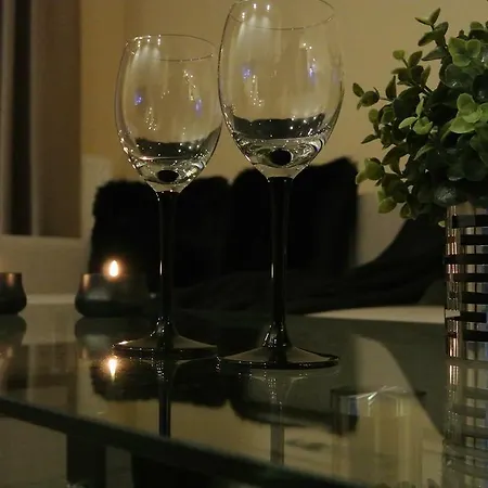 City House - Golden Апартаменты *